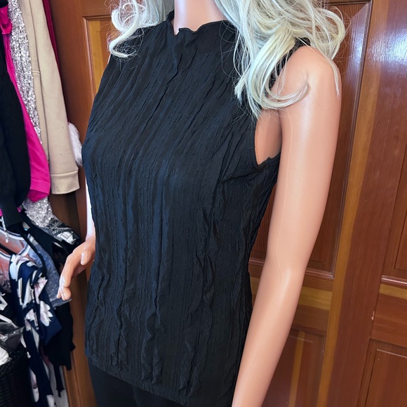 Black Crinkled- Texture Mock-Neck Top - Picture 9 of 10
